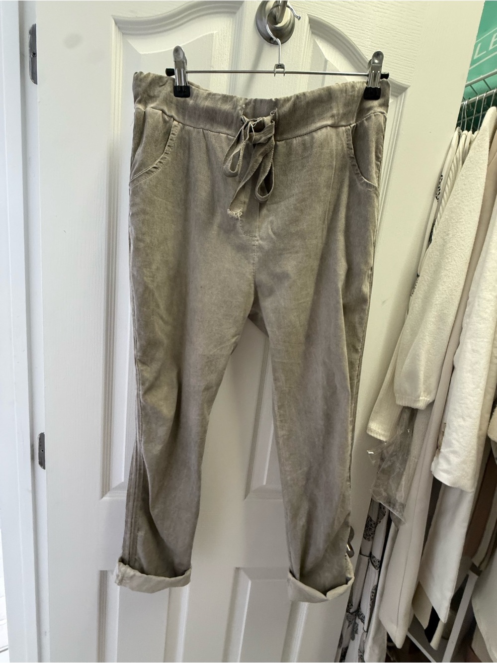 Tina Stephens Italy Magic Pants Taupe Metallic Stripe OS - Picture 7 of 10